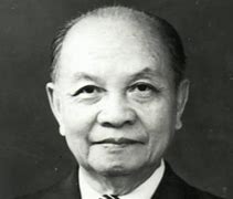 Trường Chinh Đấu Tố Cha Mẹ Mình